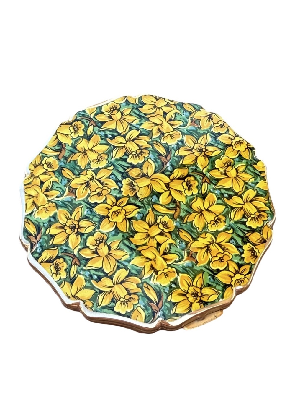Vintage Mid Century Stratton Daffodil Floral Pattern Scalloped Edge Compact